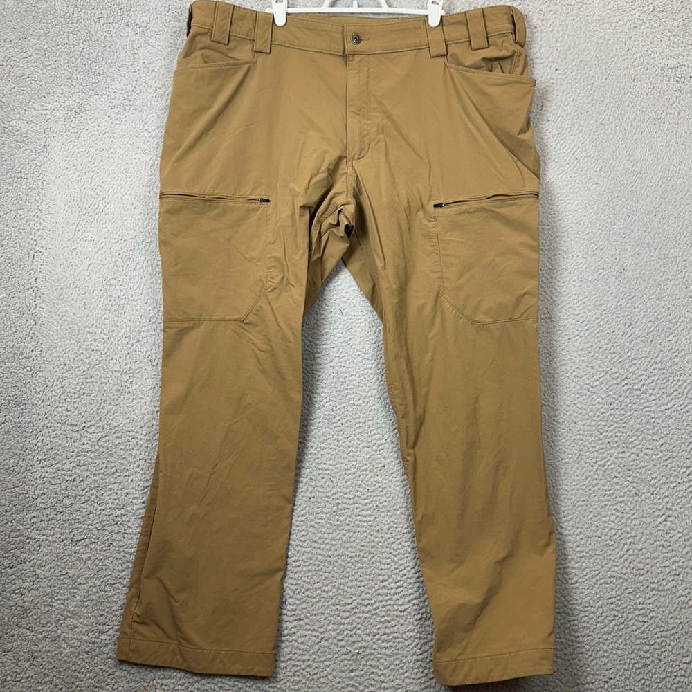 Duluth Trading Co Pants Mens 42X30 Flexpedition Tan Cargo Standard Fit Nylon